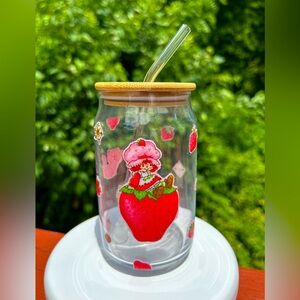 Strawberry Shortcake Handcrafted Drinking Glass With Straw and Leak Proof Lead